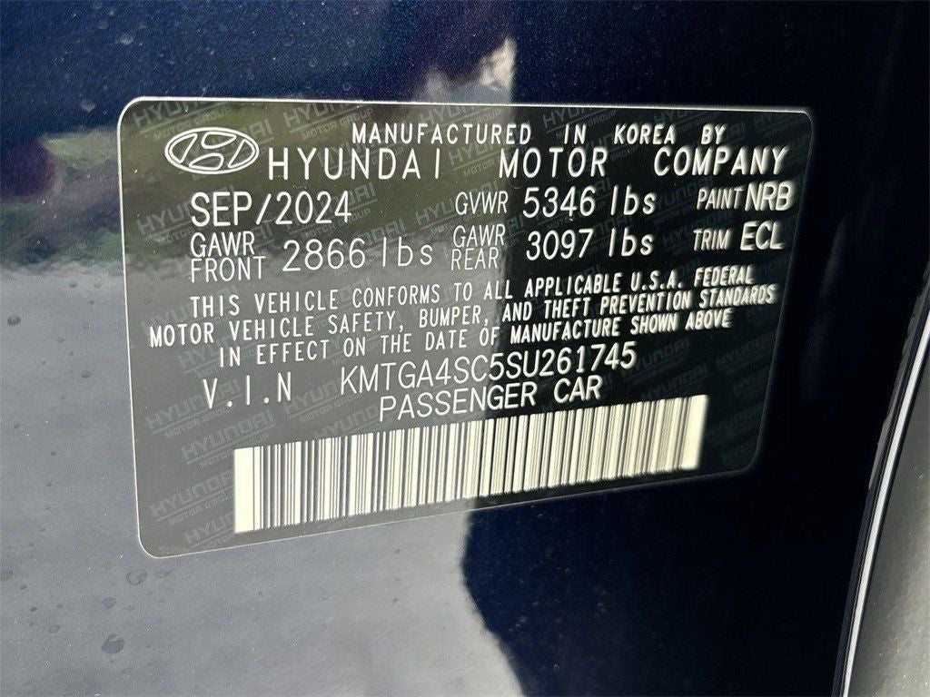 2025 Genesis G80 2.5T