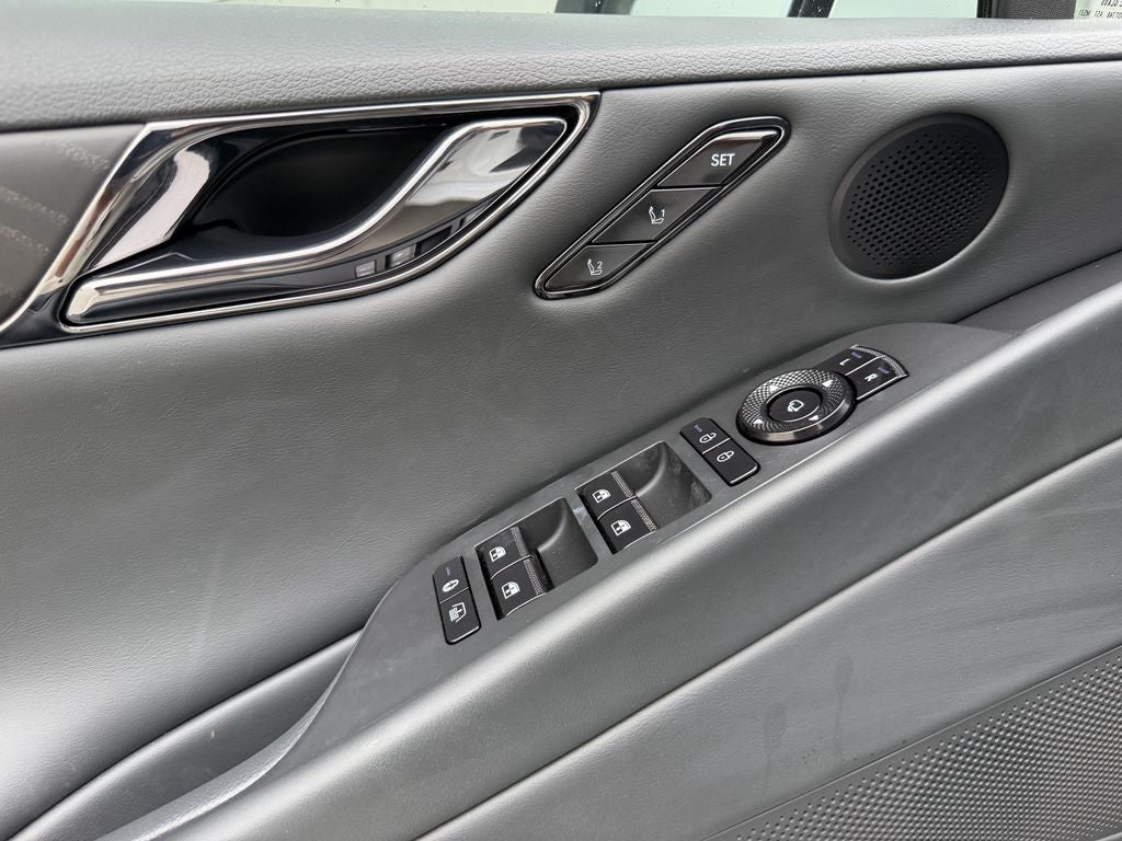 2027 Genesis G80 3.5T Prestige Black