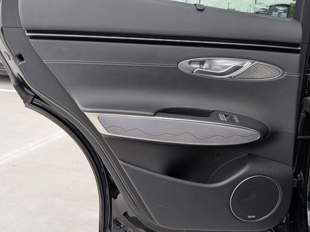 2023 Genesis GV70 2.5T