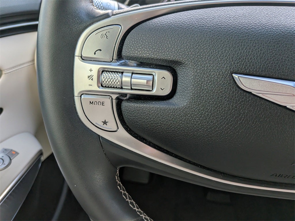 2023 Genesis GV70 2.5T Select