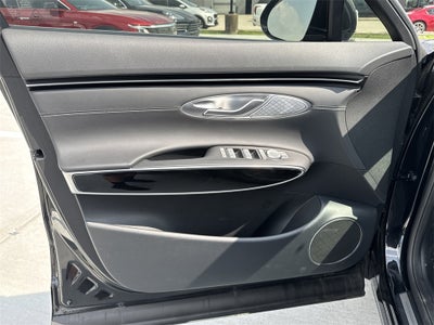 2025 Genesis GV70 2.5T