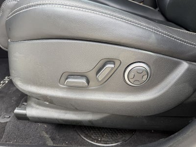2023 Genesis GV70 2.5T Advanced