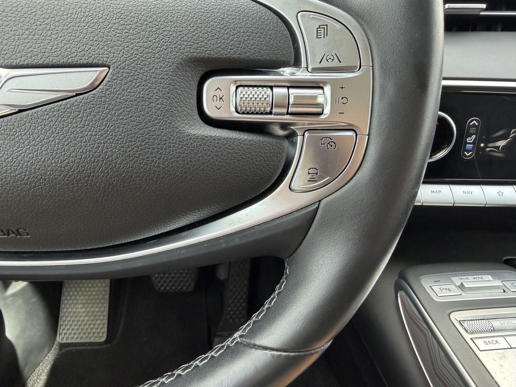 2023 Genesis GV70 2.5T Advanced