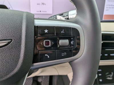 2026 Genesis GV70 2.5T