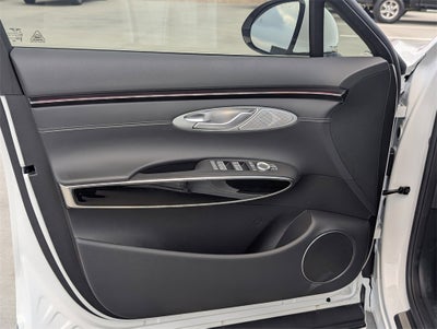 2026 Genesis GV70 2.5T