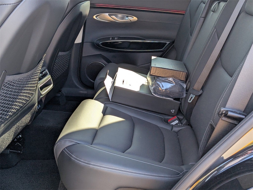 2026 Genesis GV70 2.5T