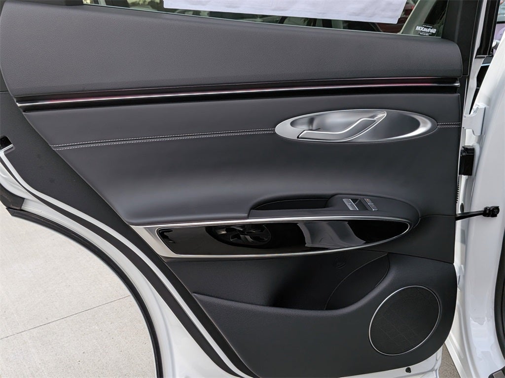 2026 Genesis GV70 2.5T