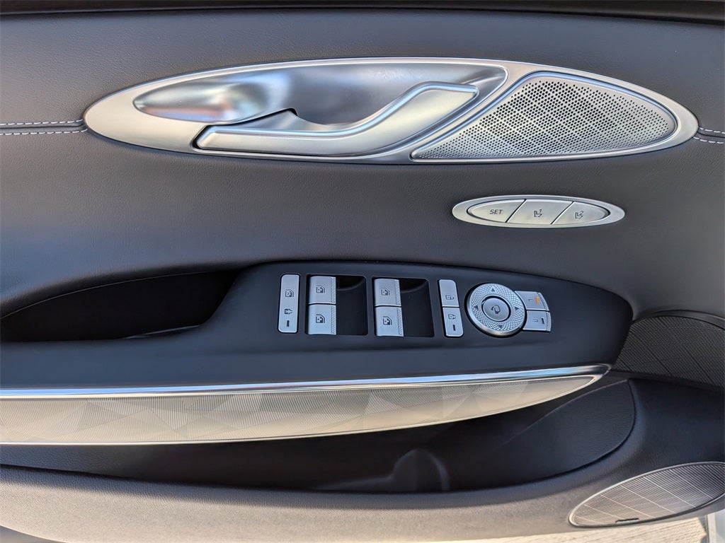 2025 Genesis GV70 3.5T Sport Advanced