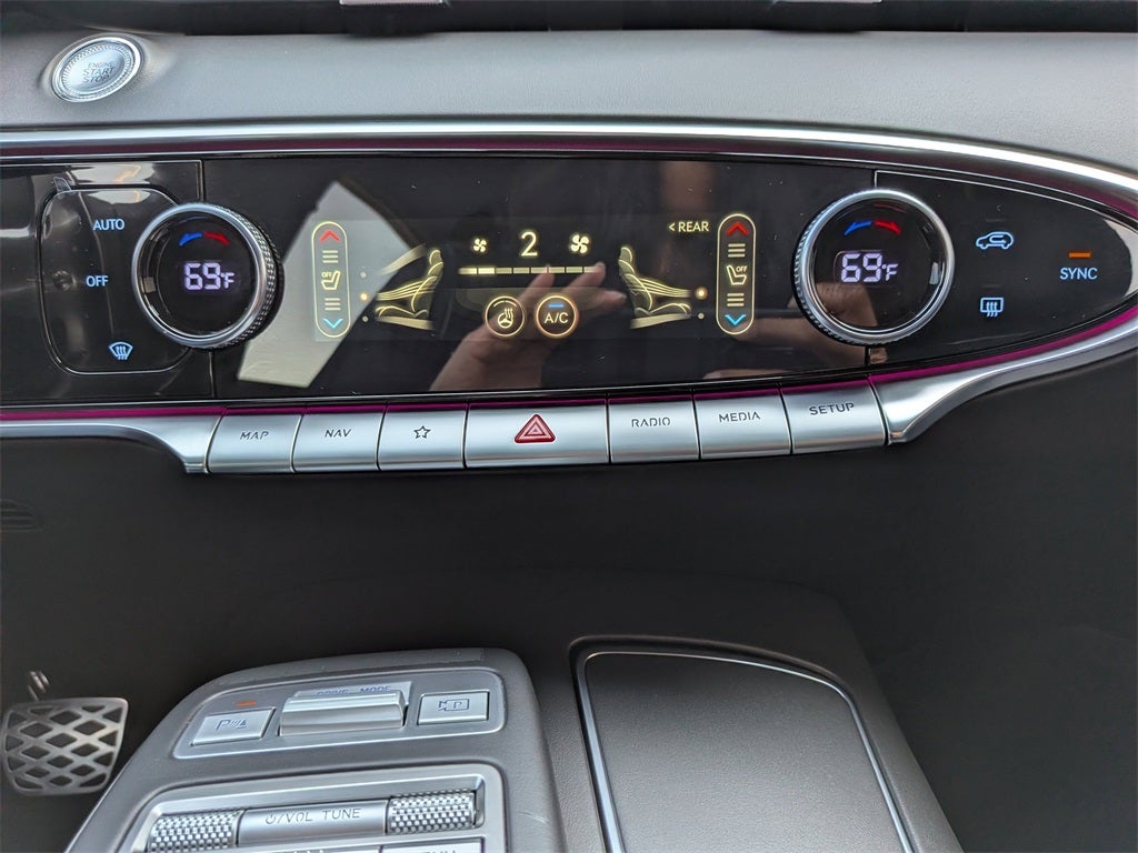 2025 Genesis GV70 3.5T Sport Advanced