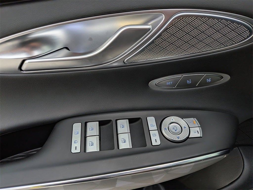 2025 Genesis GV70 3.5T Sport Advanced