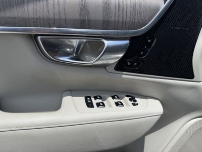 2023 Volvo S90 B6 Plus
