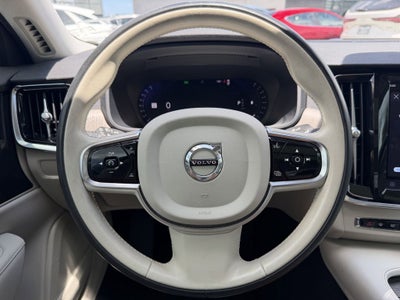 2023 Volvo S90 B6 Plus