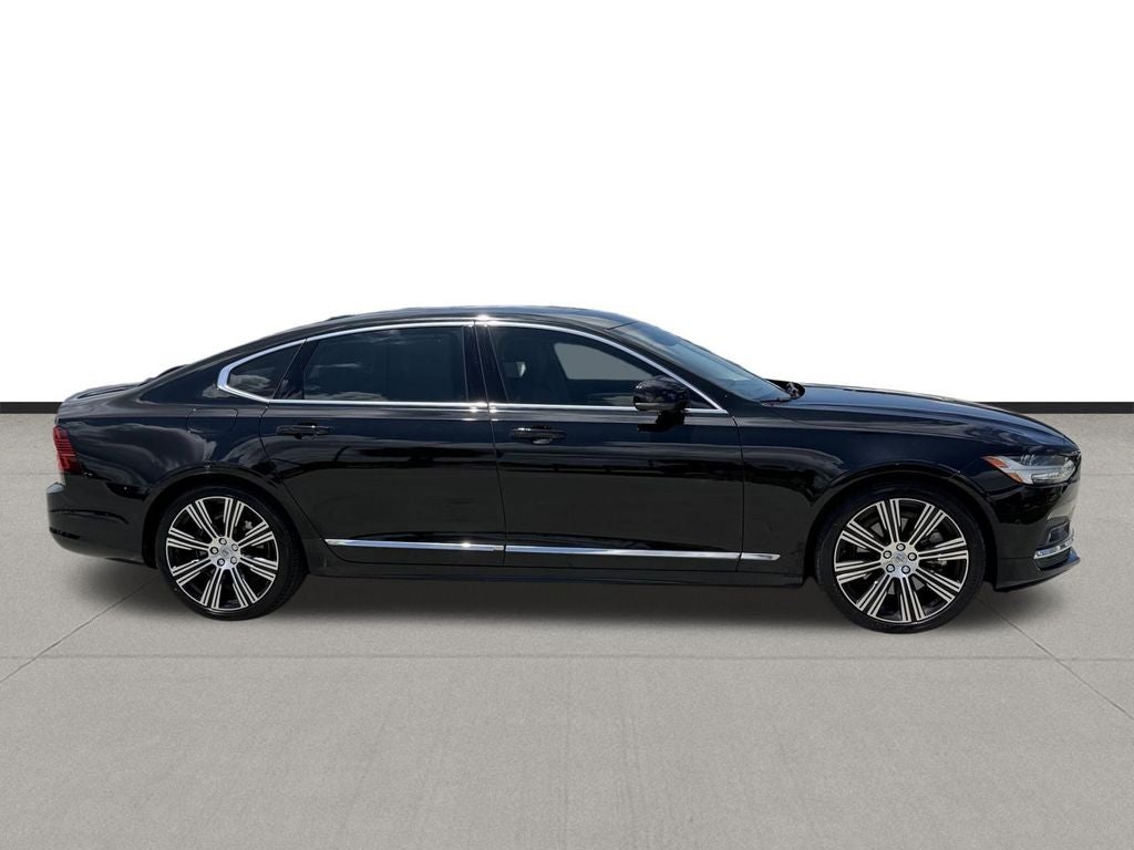 2023 Volvo S90 B6 Plus