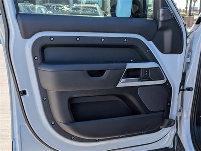 2022 Land Rover Defender 110 X-Dynamic HSE