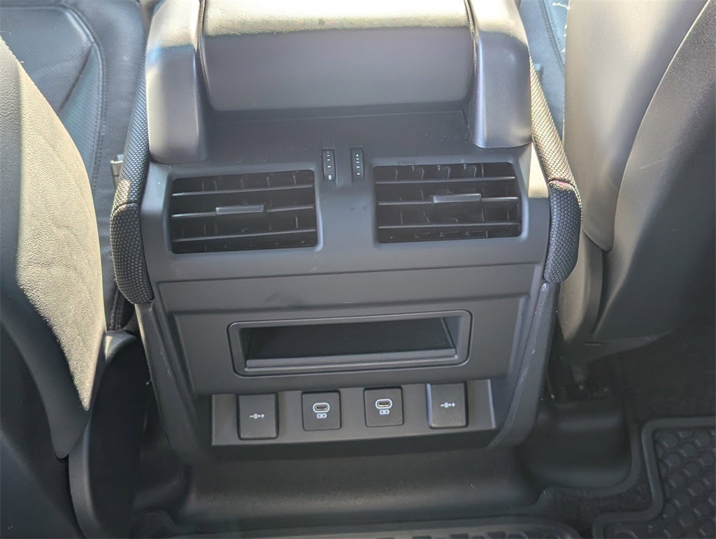 2022 Land Rover Defender 110 X-Dynamic HSE