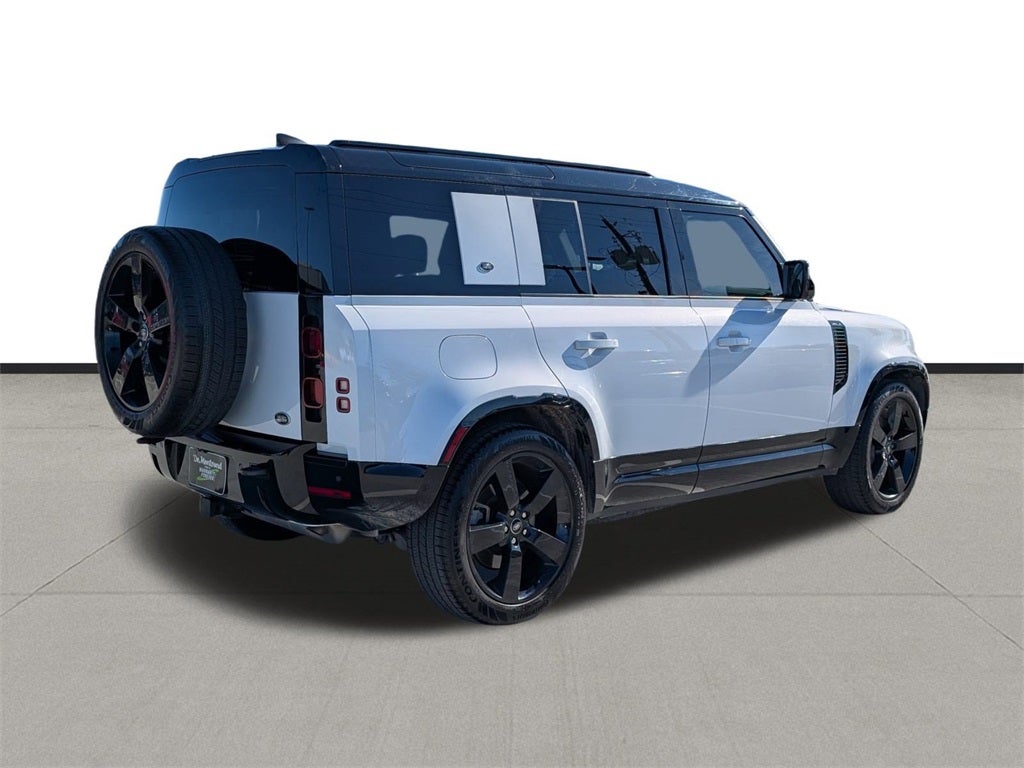 2022 Land Rover Defender 110 X-Dynamic HSE