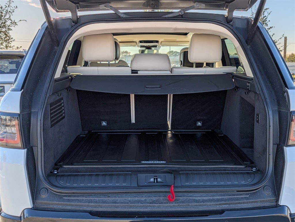 2022 Land Rover Range Rover Sport HSE Silver Edition