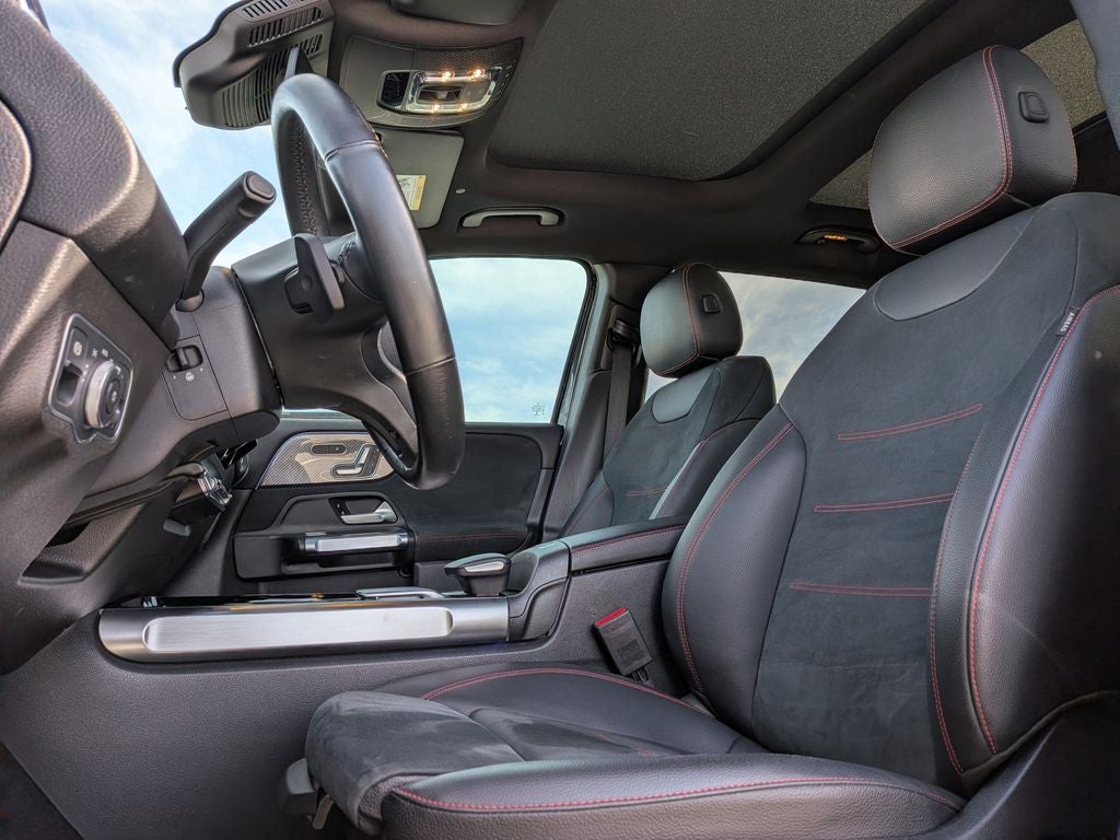 2021 Mercedes-Benz GLB GLB 250