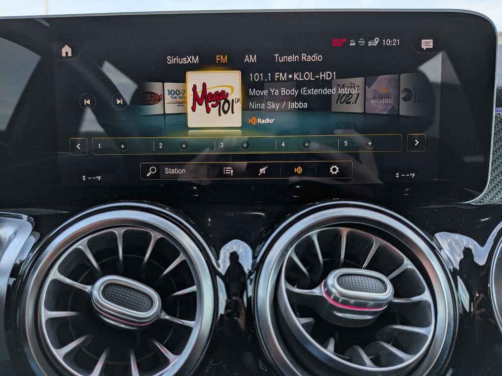 2021 Mercedes-Benz GLB GLB 250