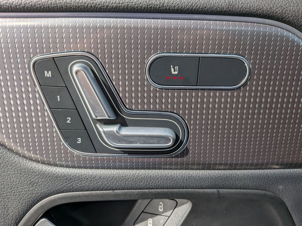 2023 Mercedes-Benz EQB 300 4MATIC®