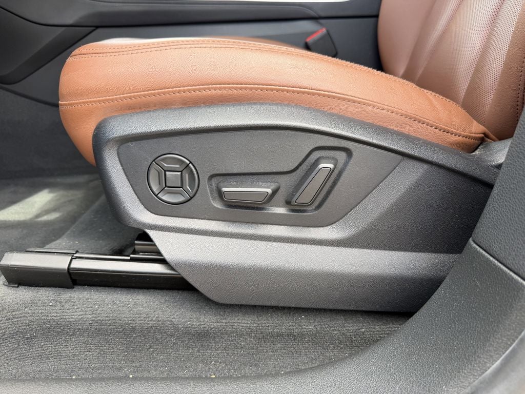 2023 Audi Q8 55 Prestige quattro