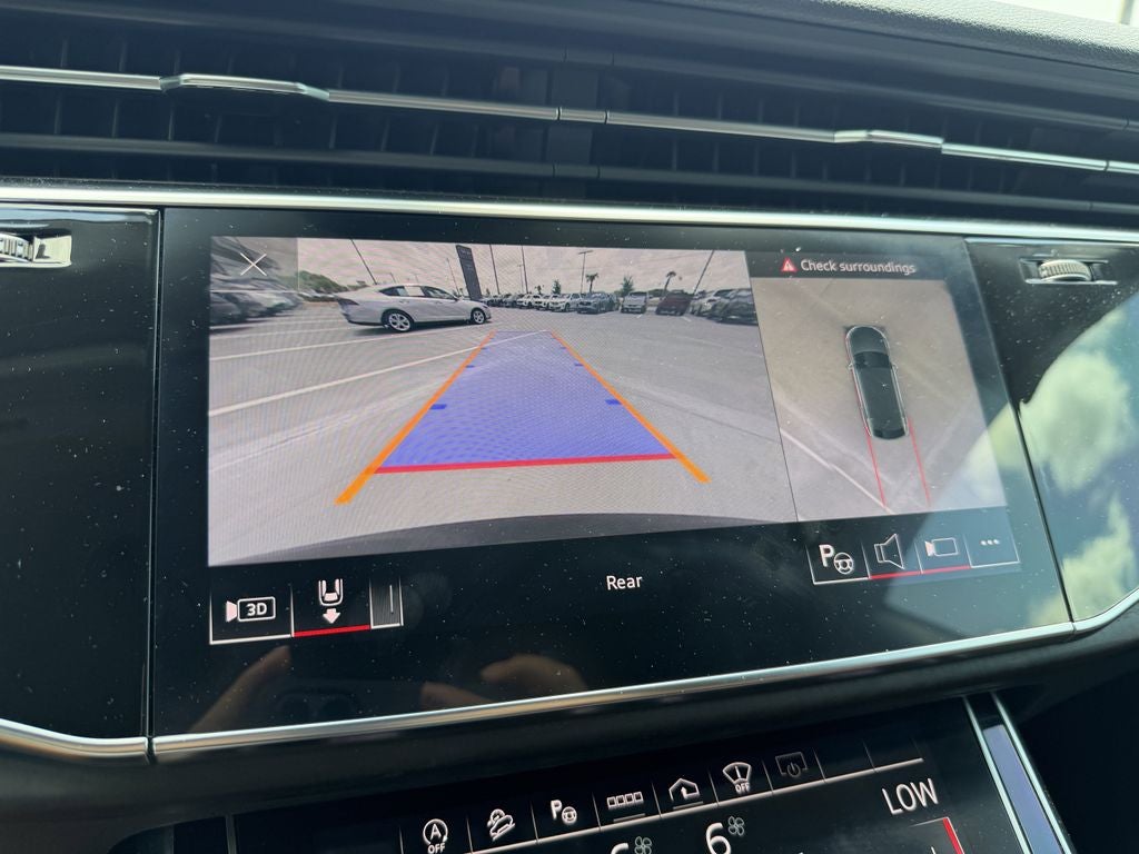 2023 Audi Q8 55 Prestige quattro