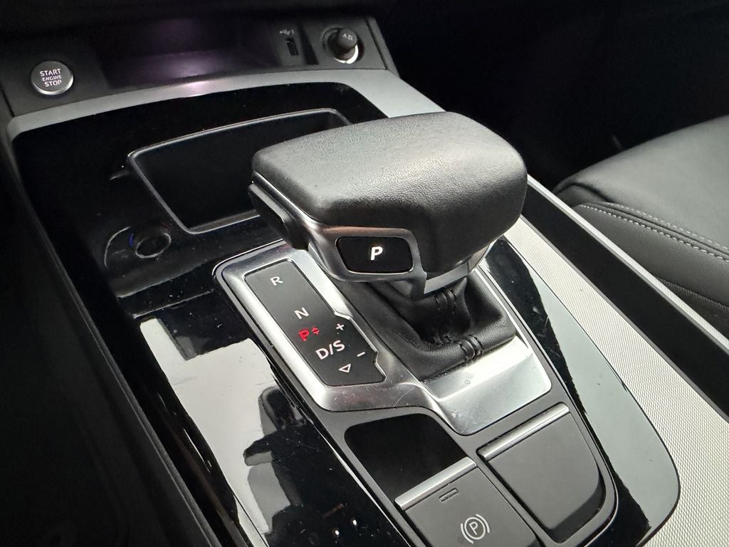 2025 Audi Q5 45 S line Premium quattro