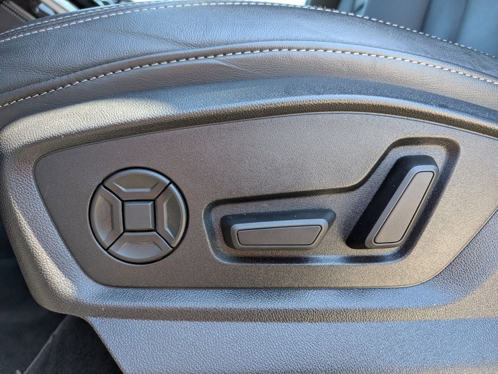 2025 Audi Q7 55 Premium Plus quattro