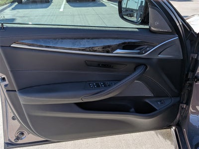 2023 BMW 5 Series M550i xDrive