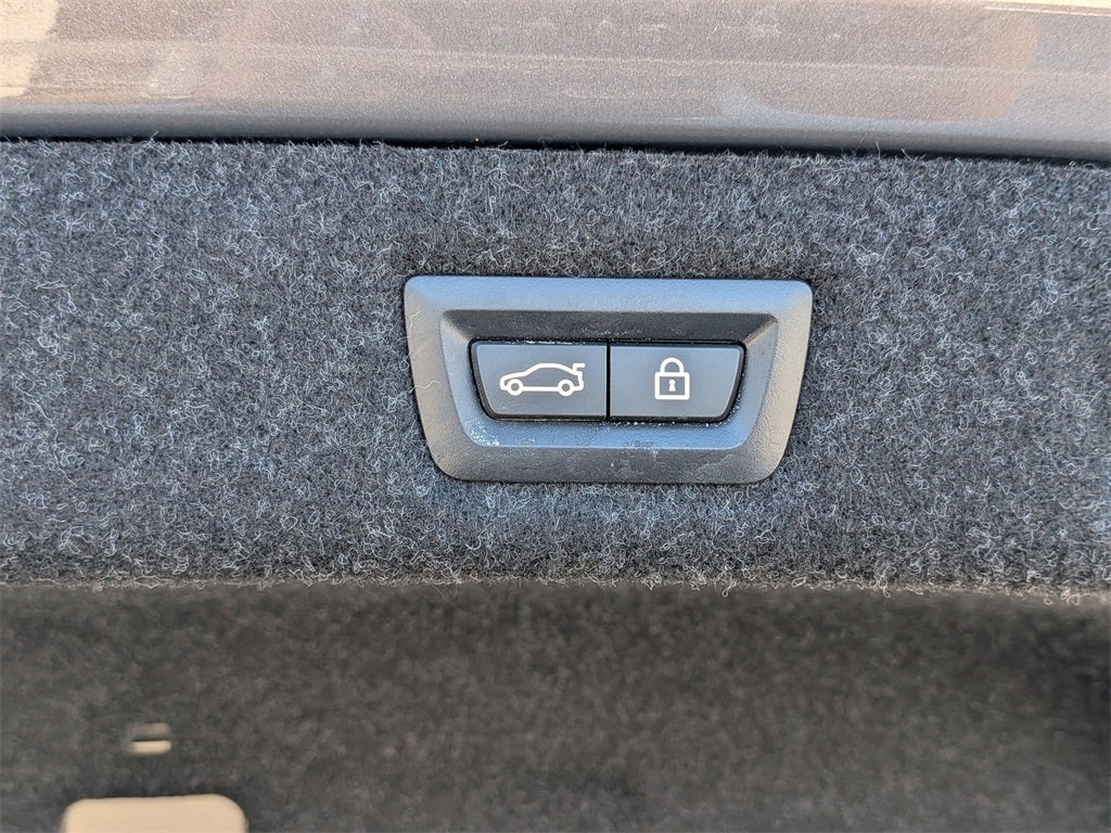 2023 BMW 5 Series M550i xDrive