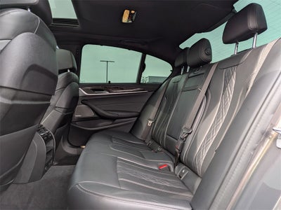 2023 BMW 5 Series M550i xDrive