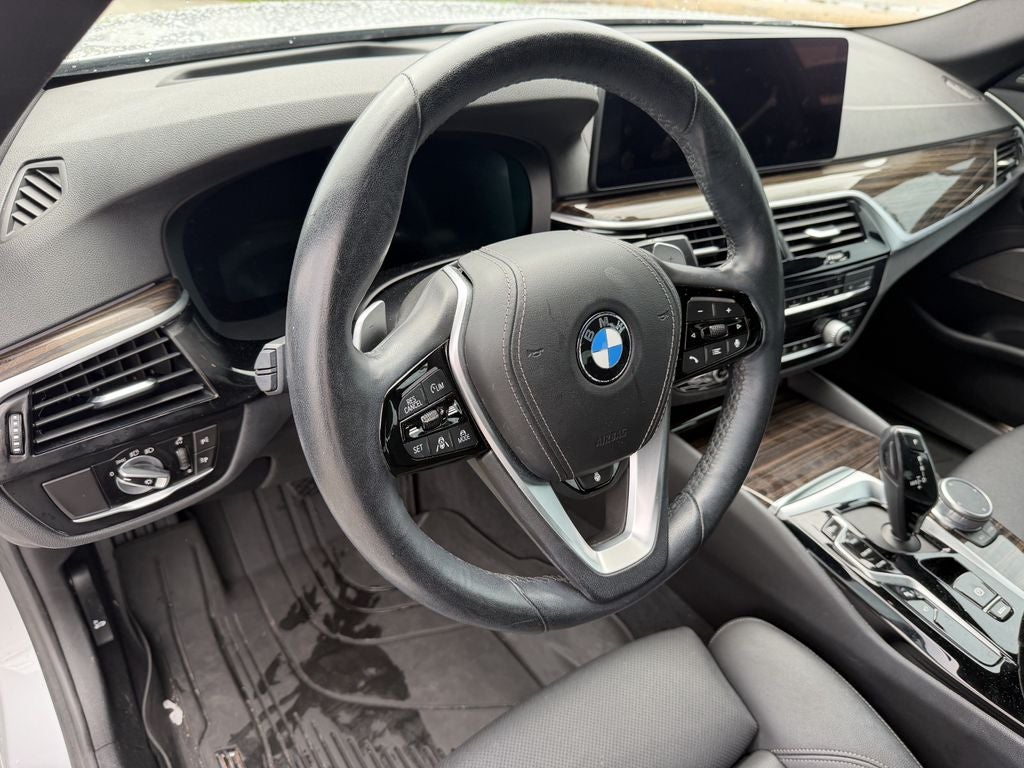 2021 BMW 5 Series 540i