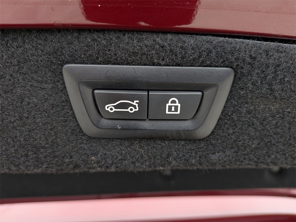 2022 BMW 8 Series 840i