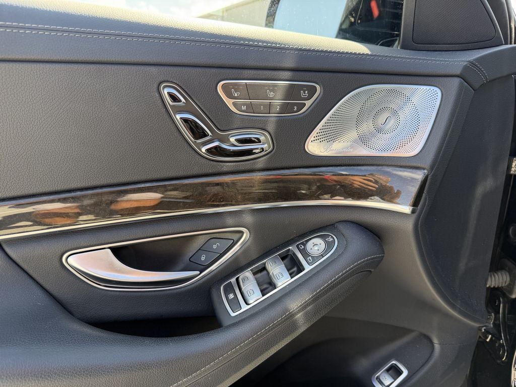 2015 Mercedes-Benz S-Class S 550