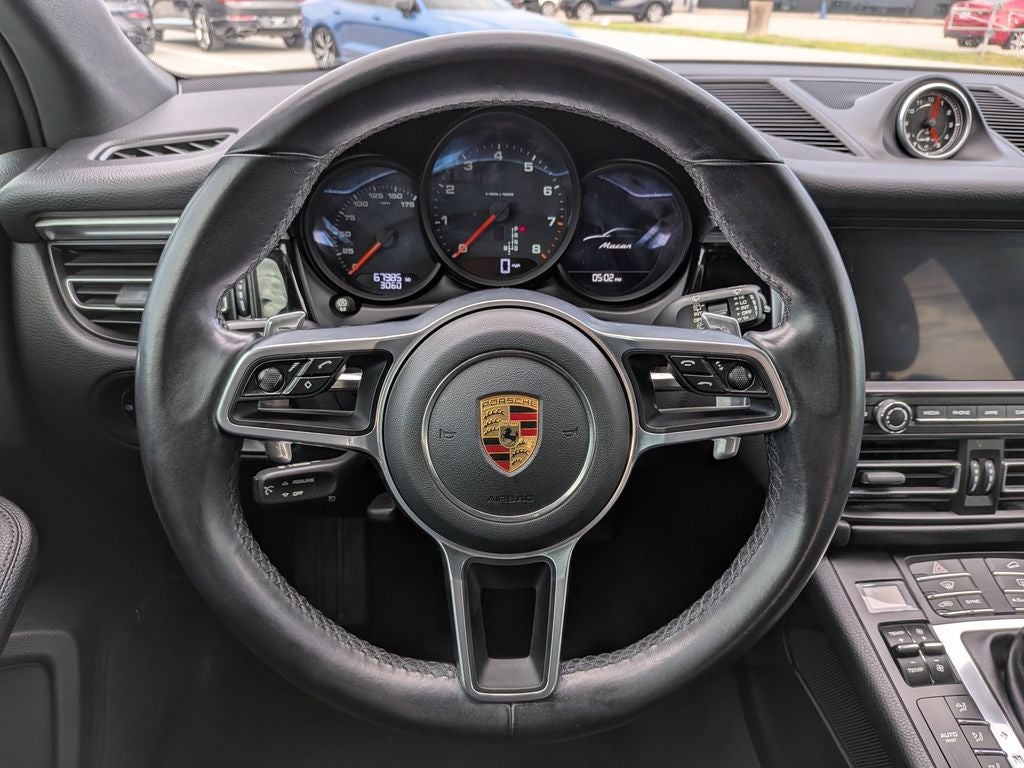 2021 Porsche Macan Base