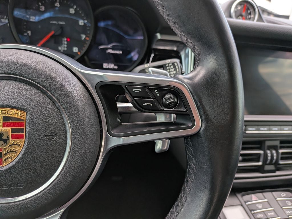 2021 Porsche Macan Base