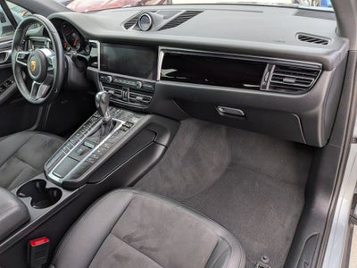 2021 Porsche Macan Base