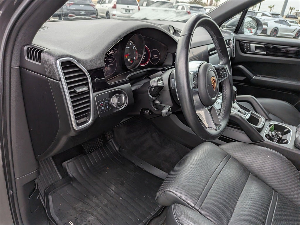 2022 Porsche Cayenne Platinum Edition