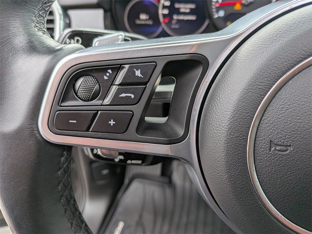 2022 Porsche Cayenne Platinum Edition