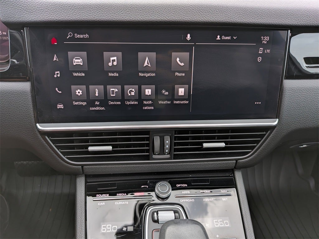 2022 Porsche Cayenne Platinum Edition