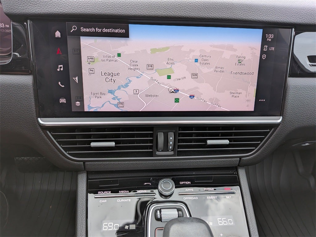 2022 Porsche Cayenne Platinum Edition