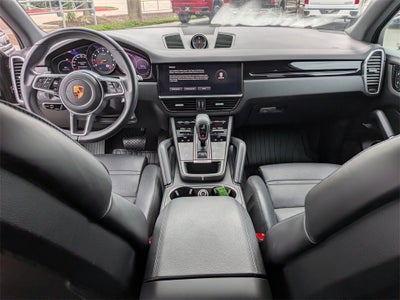 2022 Porsche Cayenne Platinum Edition