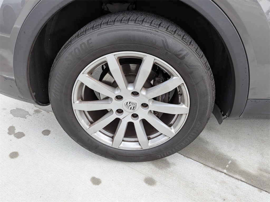 2022 Porsche Cayenne Platinum Edition