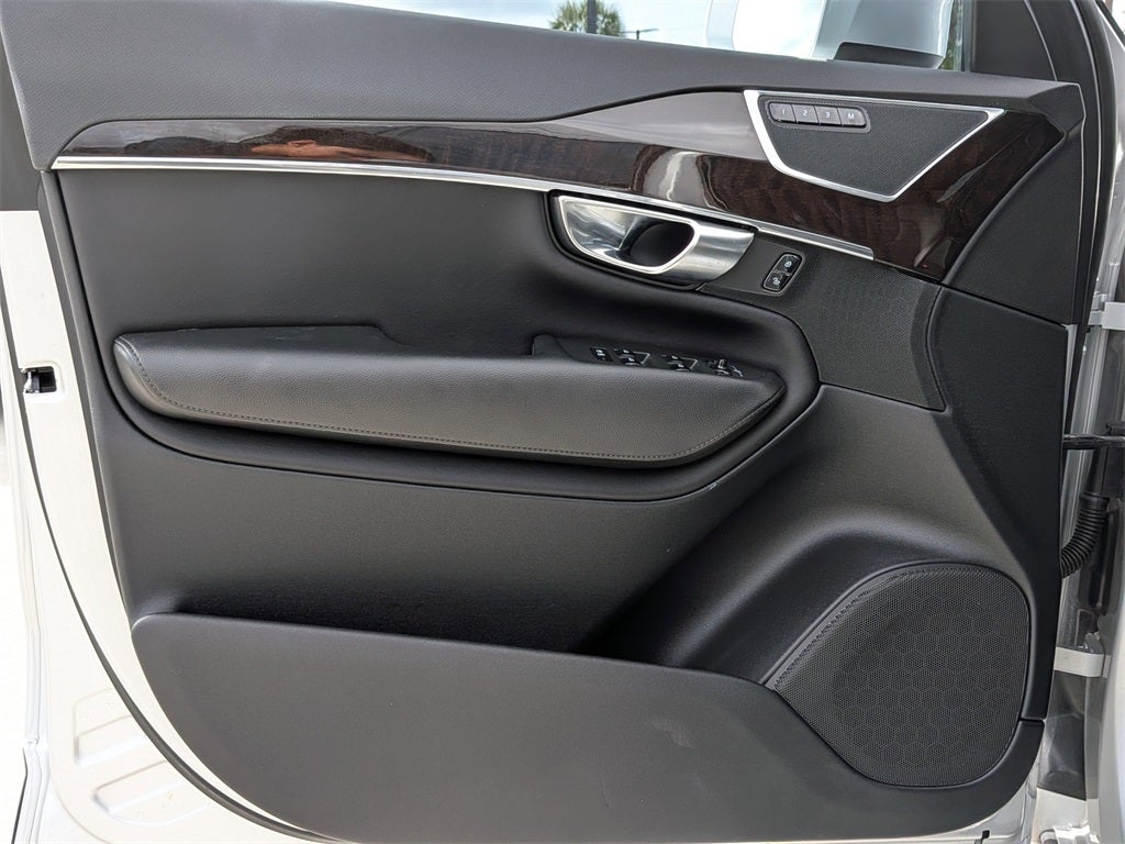 2019 Volvo XC90 T5 Momentum