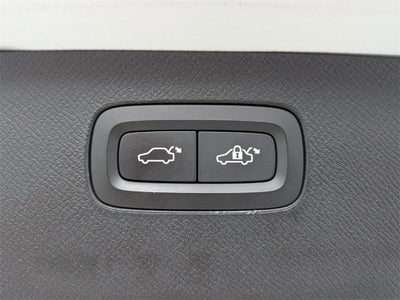 2019 Volvo XC90 T5 Momentum