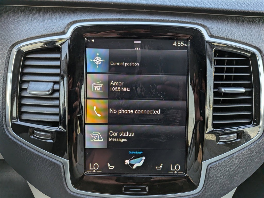 2022 Volvo XC90 T6 Momentum