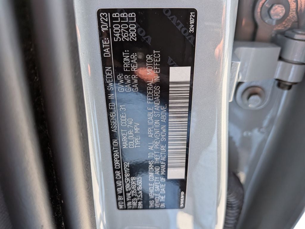 2024 Volvo XC60 B5 Core