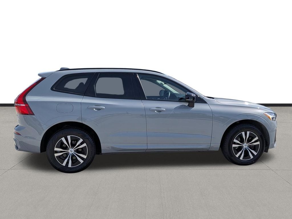2024 Volvo XC60 B5 Core